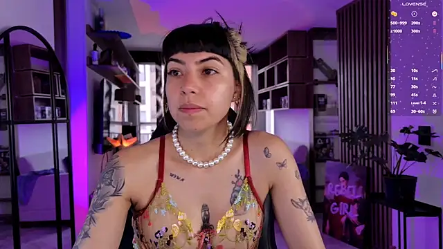 Saraa Desiree online show from March 2026 03:02:02 PM