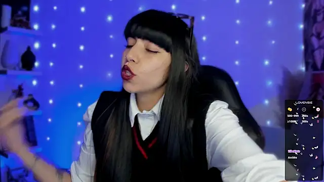 Saraa Desiree online show from November 2025 03:18:02 AM