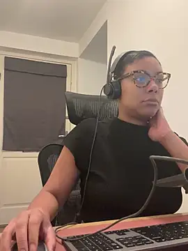 Melia Rayne online show from January 2026 11:59:02 AM