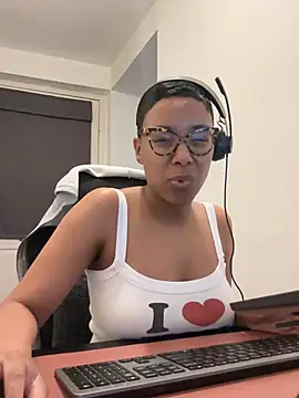 Melia Rayne online show from March 2026 10:15:02 AM