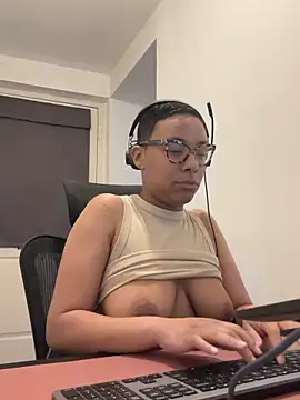 Melia Rayne online show from March 2026 10:35:02 AM