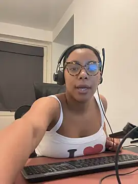 Melia Rayne online show from February 2026 10:37:01 AM