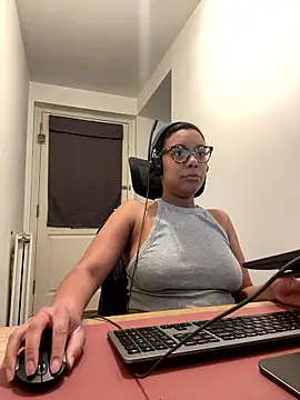 Melia Rayne online show from January 2026 11:16:02 AM