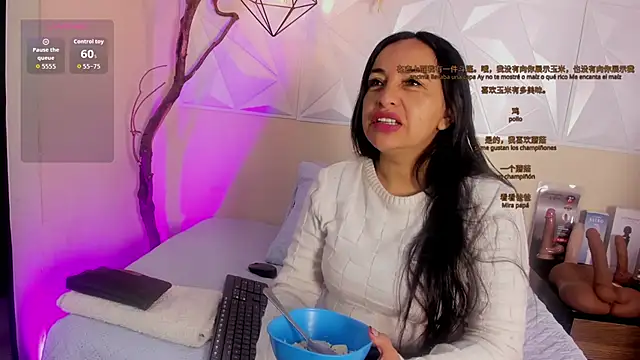 Chanel milff  online show from April 2026 02:32:02 PM