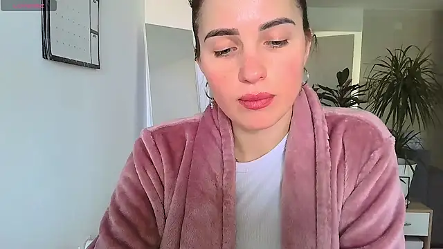 Snapshot of neferutt chatting on February 2026 01:19:01 PM neferutt online show from February 2026 01:19:01 PM