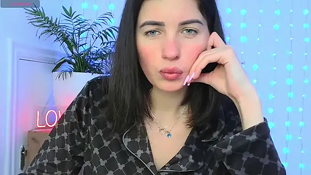 Snapshot of neferutt chatting on January 2026 01:48:02 PM neferutt online show from January 2026 01:48:02 PM