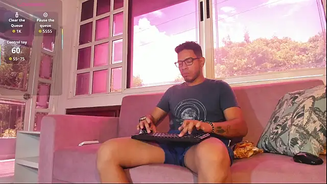 ETHAN DRAVEN online show from September 2025 05:25:01 PM