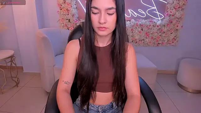 BellaClark1 online show from September 2025 07:36:02 PM