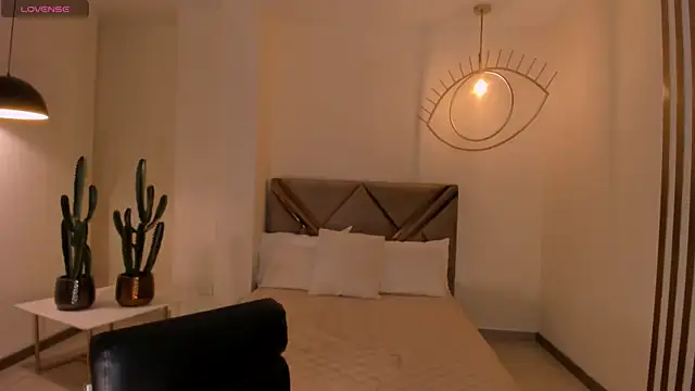 BellaClark1 online show from September 2025 01:12:01 AM