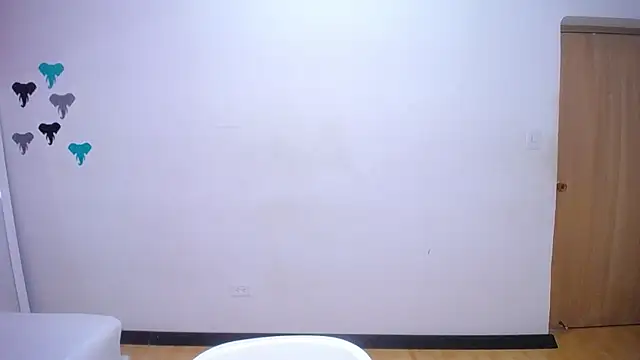 tiny sarah1 online show from March 2025 09:10:02 PM