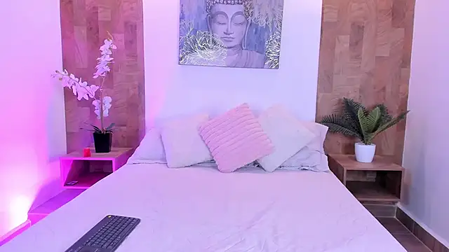 isabella winkler online show from January 2026 03:18:02 PM