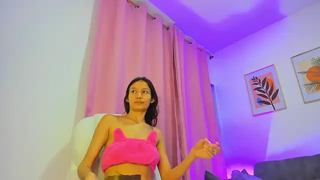 Snapshot of gaaby_foxx chatting on November 2025 01:32:02 PM gaaby foxx online show from November 2025 01:32:02 PM