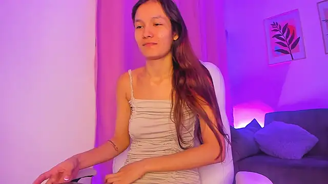 Snapshot of gaaby_foxx chatting on November 2025 01:33:02 PM gaaby foxx online show from November 2025 01:33:02 PM