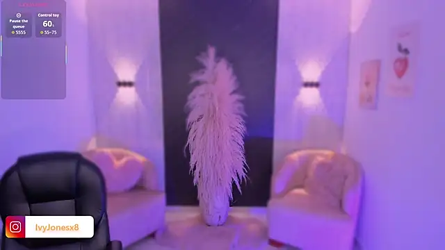 IvyJonesX online show from February 2026 12:22:01 AM