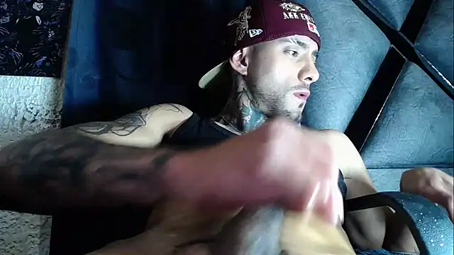 Snapshot of dante_d_angelo_ chatting on March 2026 01:08:02 AM dante d angelo online show from March 2026 01:08:02 AM