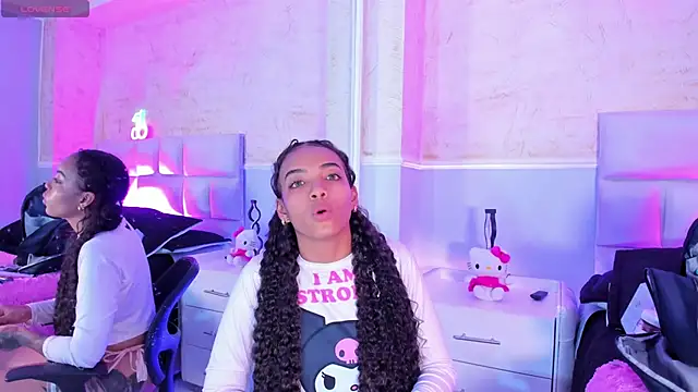 SarahLynn7 online show from March 2025 08:54:01 PM