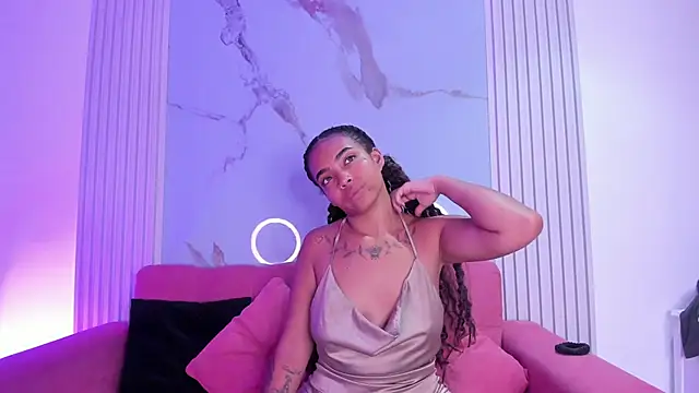 SarahLynn7 online show from March 2026 01:33:02 AM