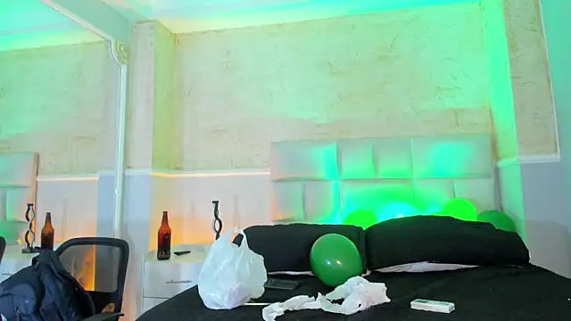 SarahLynn7 online show from March 2025 03:34:01 AM