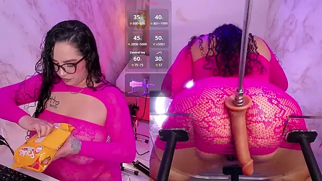 RoxyLicious  online show from November 2025 01:03:02 PM