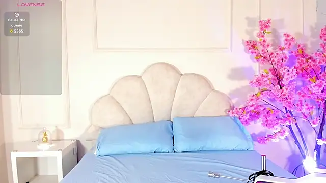 Candaceoweens online show from October 2025 03:40:02 AM