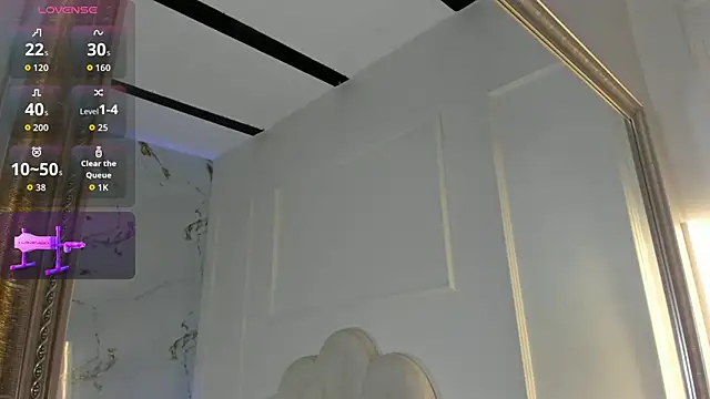 Candaceoweens online show from November 2025 03:39:02 AM