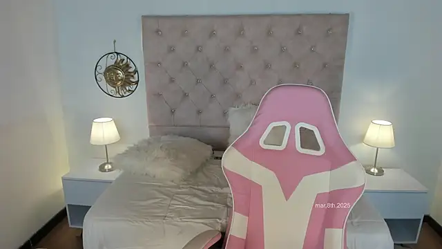 Lyliboom online show from March 2025 01:46:01 AM