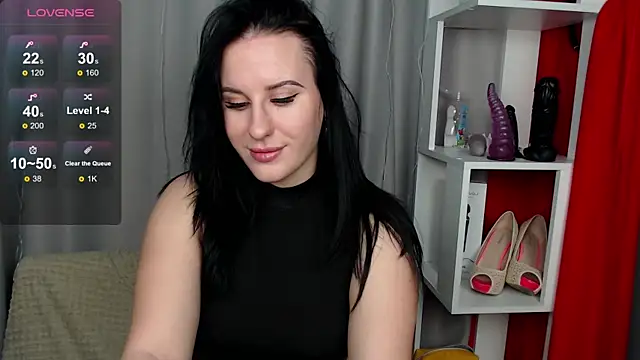 JuliyaMayss online show from November 2025 02:38:02 AM