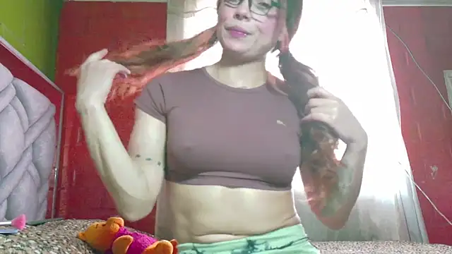 daniia johns online show from September 2025 09:13:02 PM