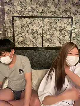 Snapshot of strawberryice chatting on February 2026 10:04:02 AM strawberryice online show from February 2026 10:04:02 AM