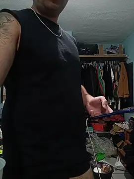 Snapshot of DocPepino chatting on November 2025 04:35:01 AM DocPepino online show from November 2025 04:35:01 AM