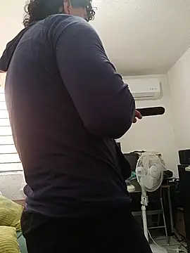 DocPepino online show from November 2025 07:57:01 PM