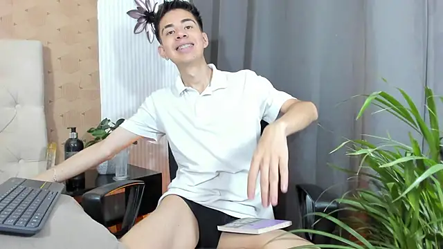 Snapshot of dads_rider chatting on March 2025 03:51:01 AM dads rider online show from March 2025 03:51:01 AM