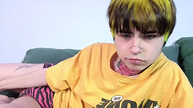 Alex Vallley online show from April 2026 10:55:01 PM