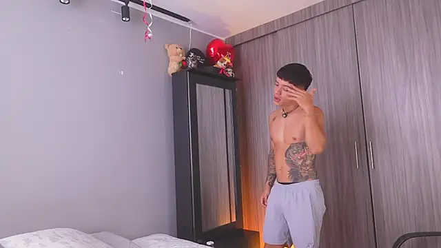 ErosKhaos online show from June 2026 04:38:01 PM