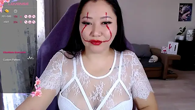 Snapshot of LisaAsianFlower chatting on October 2025 03:58:01 AM LisaAsianFlower online show from October 2025 03:58:01 AM