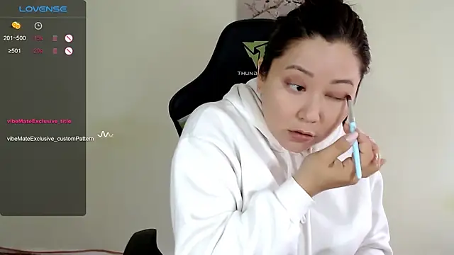 LisaAsianFlower online show from May 2026 02:09:01 AM