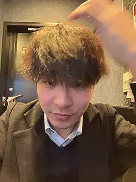 waka3232 online show from December 2025 12:50:01 AM