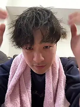 waka3232 online show from February 2026 02:23:02 AM