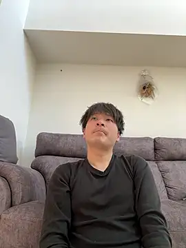 waka3232 online show from December 2025 02:05:02 AM