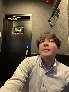 waka3232 online show from March 2026 11:05:02 AM