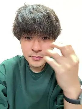 waka3232 online show from December 2025 01:28:01 AM