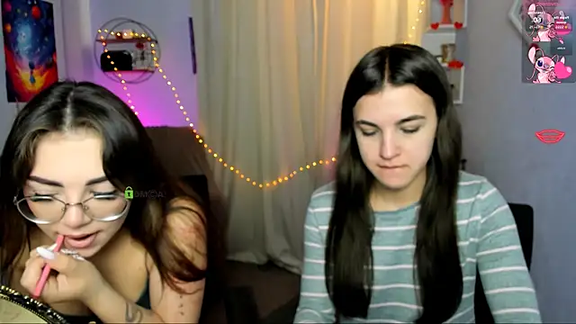 kiki swan online show from April 2026 06:07:02 AM