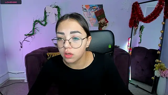 kiki swan online show from January 2026 06:53:01 AM