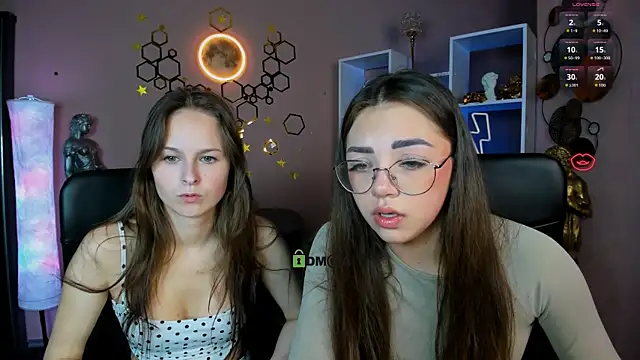 kiki swan online show from April 2026 02:25:01 PM