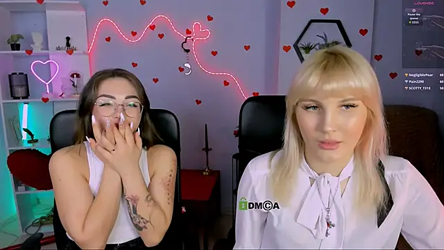 kiki swan online show from April 2026 08:20:02 PM