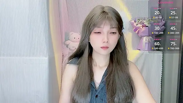 Snapshot of Evelyn-168 chatting on October 2025 12:50:02 PM Evelyn-168 online show from October 2025 12:50:02 PM