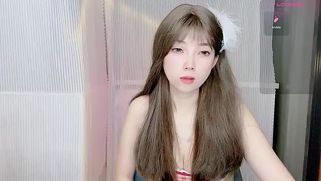 Snapshot of Evelyn-168 chatting on November 2025 12:52:02 PM Evelyn-168 online show from November 2025 12:52:02 PM