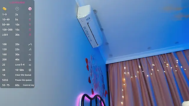 Cassie Scott online show from December 2025 05:08:02 AM