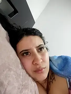 mialorents online show from November 2025 10:26:02 PM