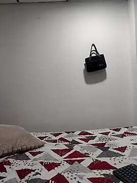 mialorents online show from November 2025 08:53:02 PM